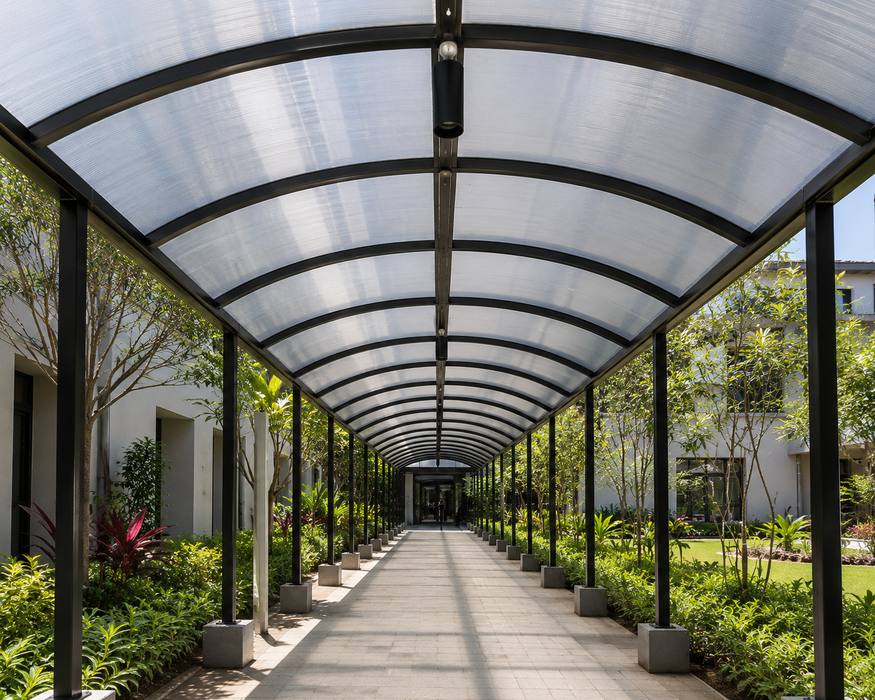 Polycarbonate skylight installation